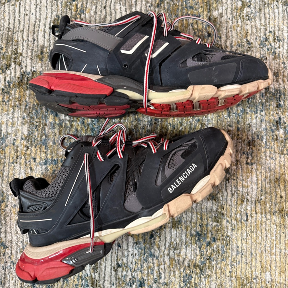 Balenciaga men’s sneaker